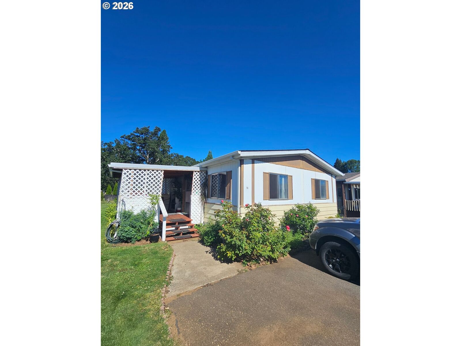 Property Photo:  1267 Tucker Rd 18  OR 97031 