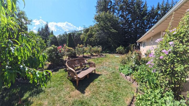 Property Photo:  378  Griffith Farm Road Road  WA 98382 