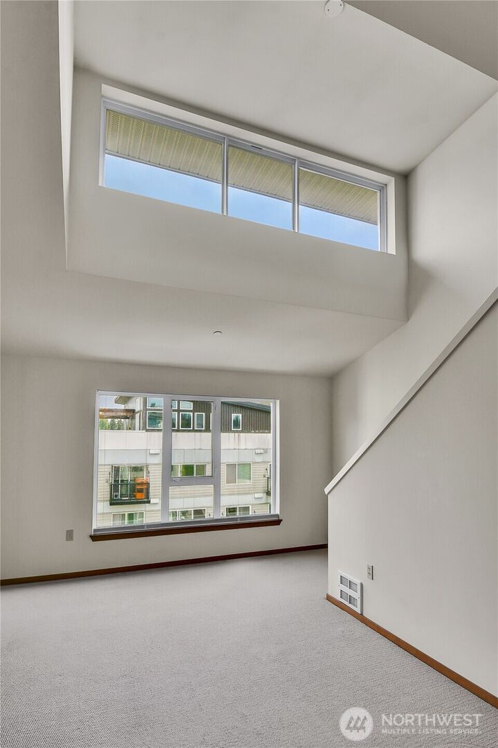 Property Photo: 12334 31st Avenue NE 607 WA 98125