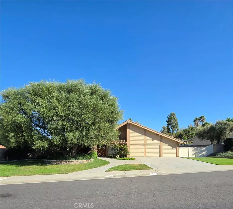 Property Photo: 5872 Shaker CA 92506