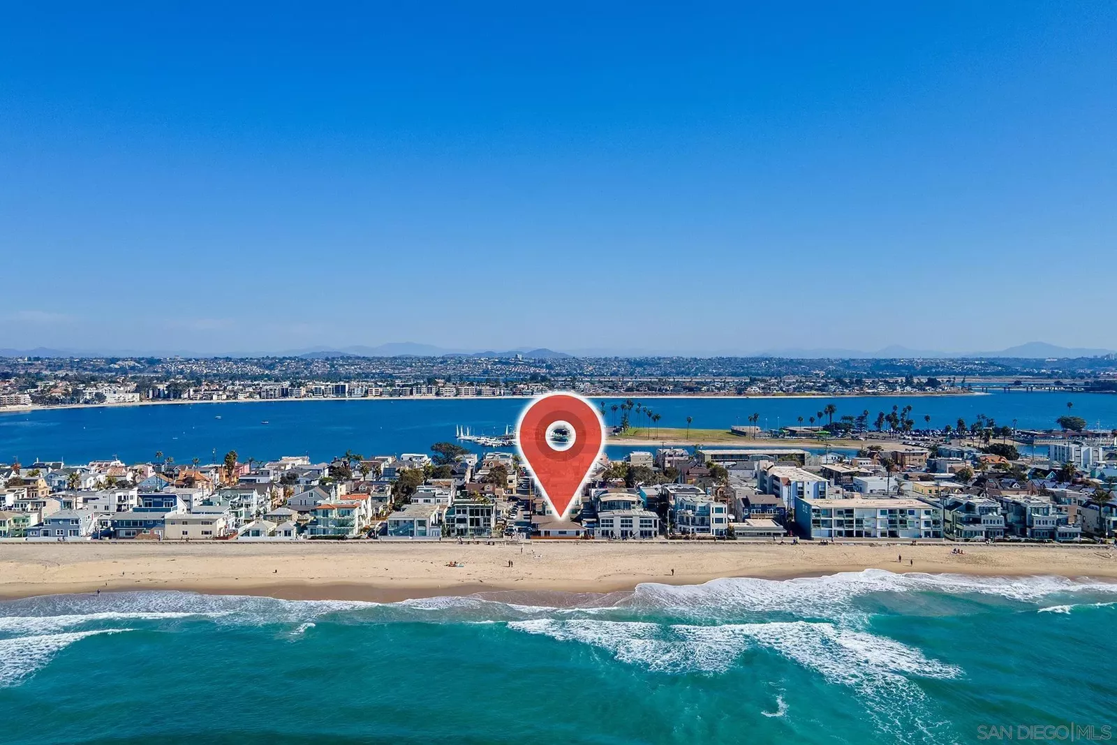 Property Photo:  3795 Ocean Front Walk  CA 92109 