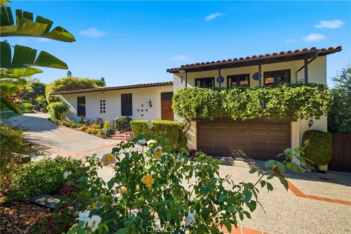 Property Photo: 709 Via Del Monte CA 90274