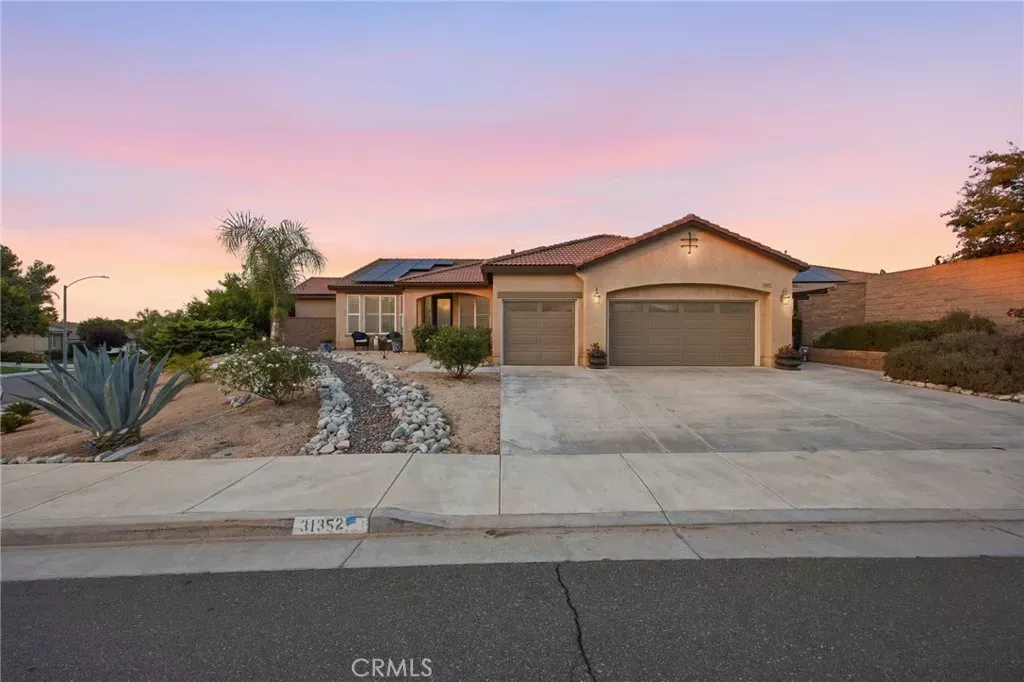 Property Photo:  31352 Ensemble  CA 92584 