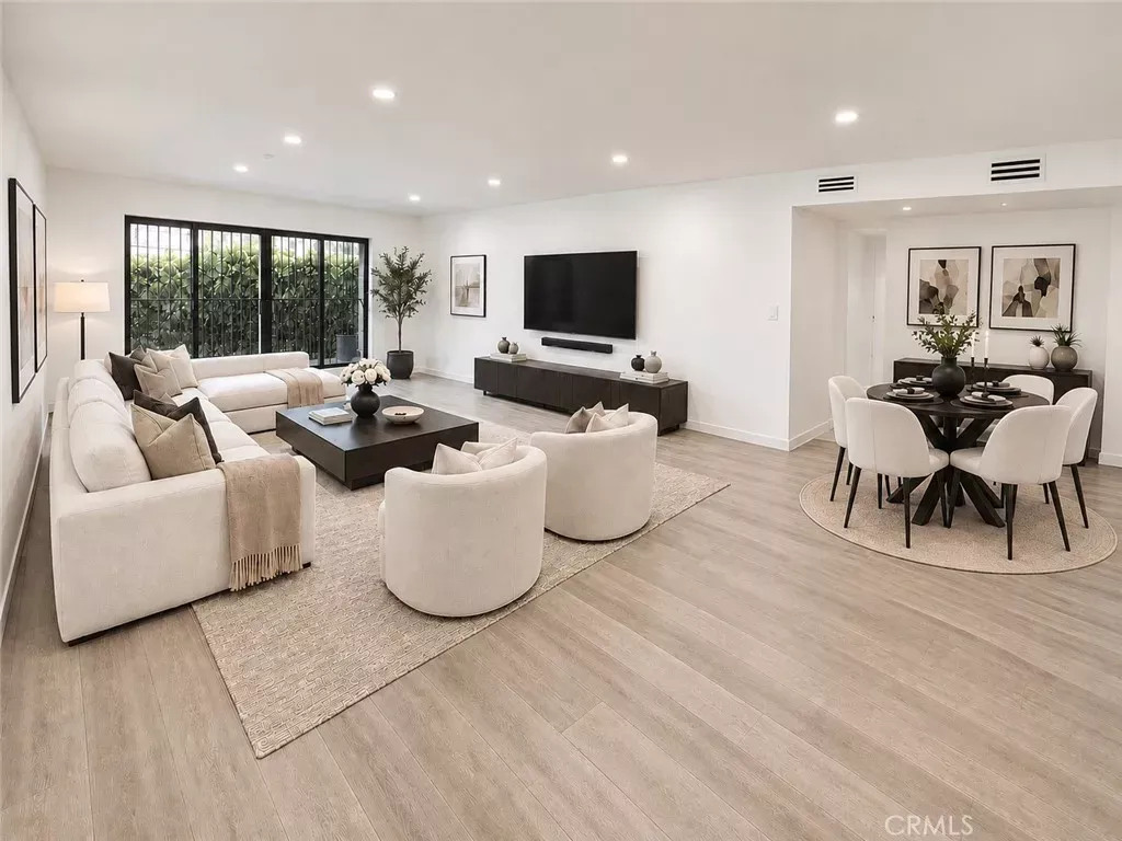 Property Photo:  6771 Springpark 208A  CA 90056 