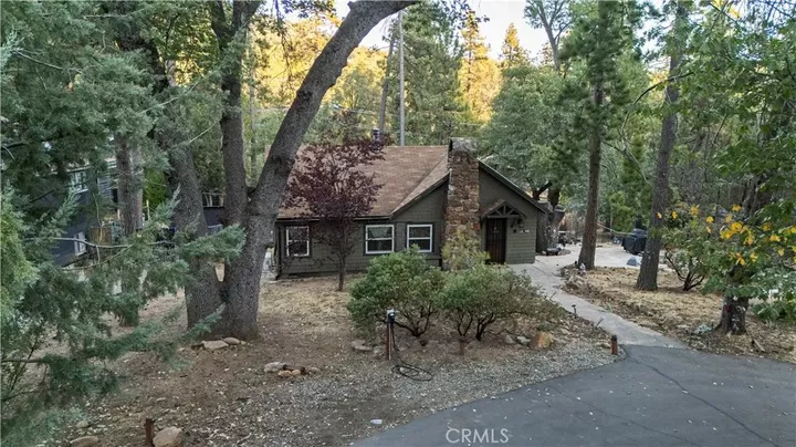 Property Photo:  53985 Pine Crest  CA 92549 