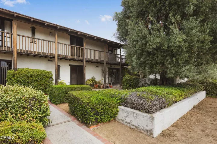 Property Photo:  1719 Camino Lindo  CA 91030 