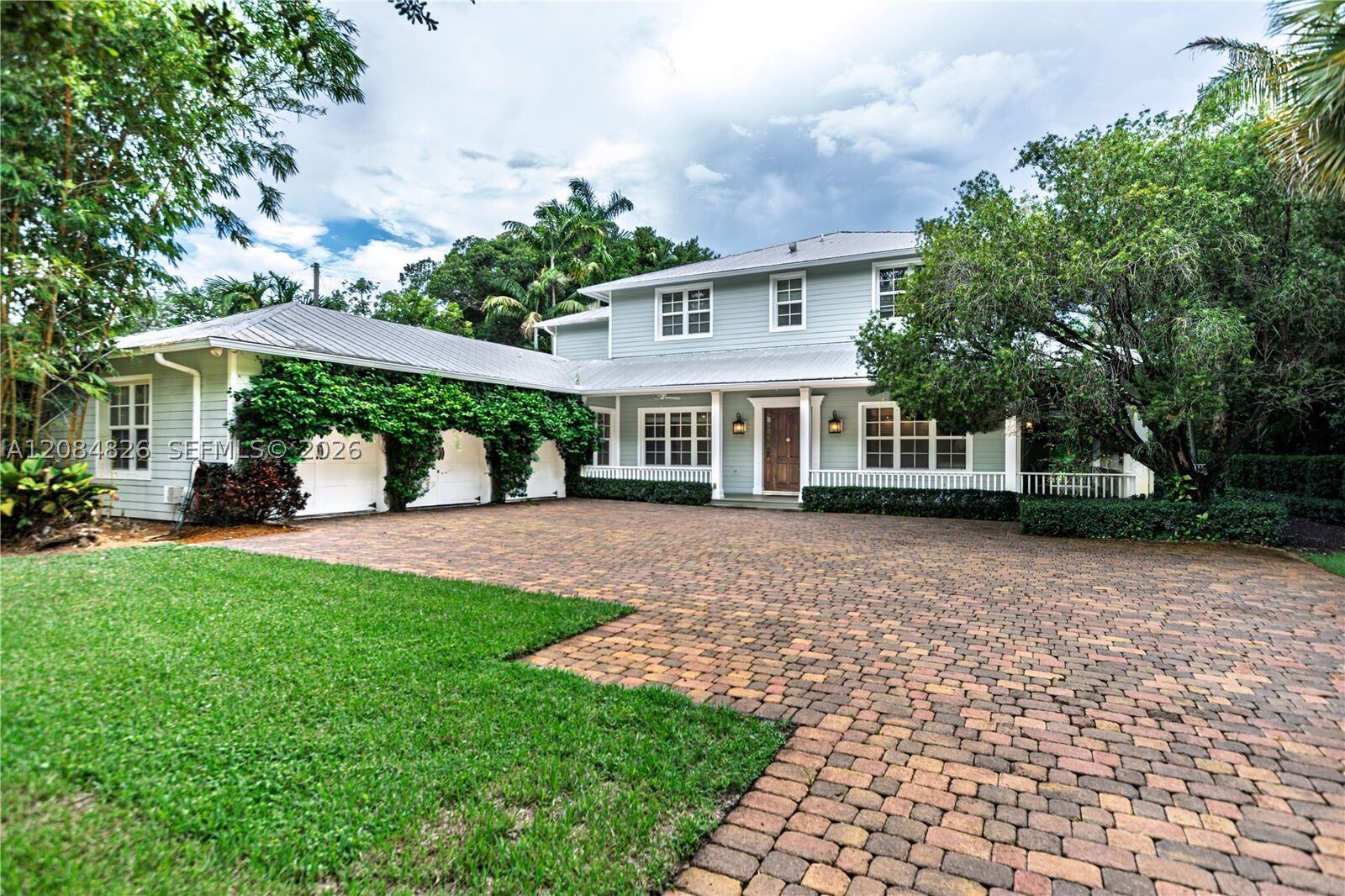 Property Photo:  6500 SW 85th St  FL 33143 