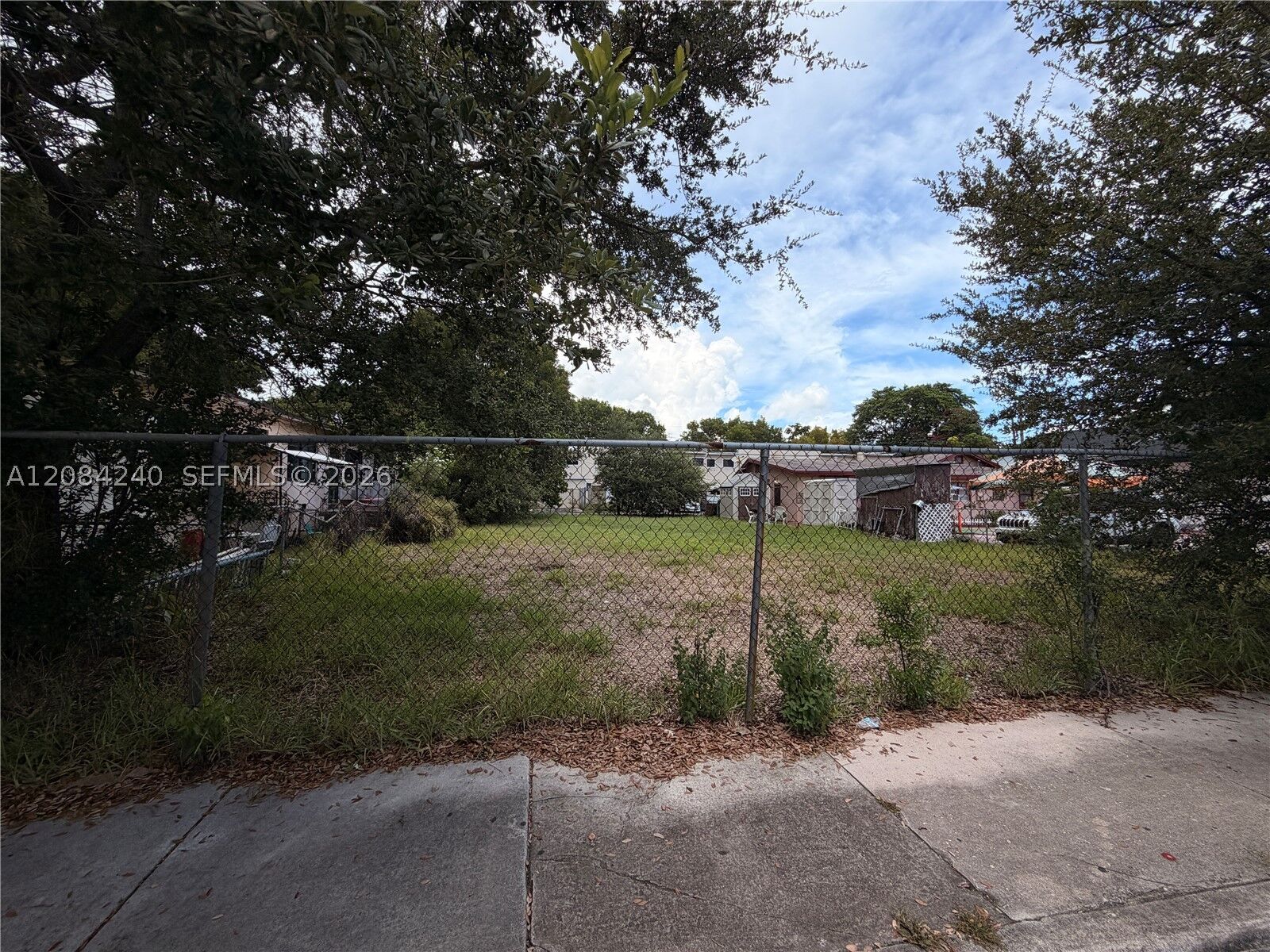 Property Photo: 89 NW 34th Ter FL 33127