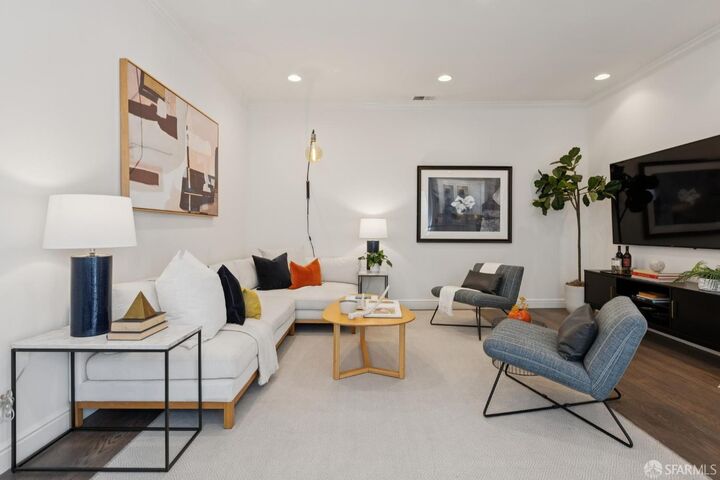 Property Photo:  1458 7th Avenue  CA 94122 