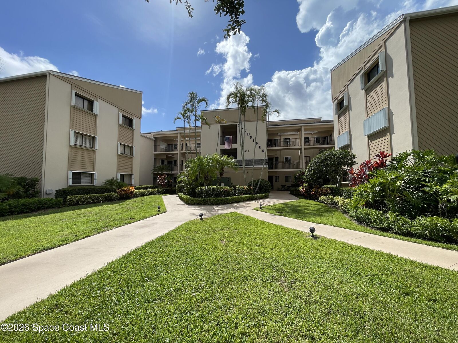 Property Photo:  6175 S Mirror Lake Drive  FL 32958 