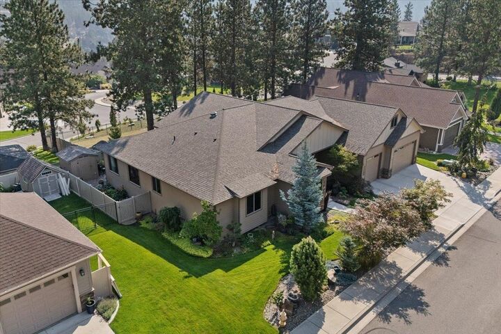 Property Photo:  13106 E Copper River Ln  WA 99206 