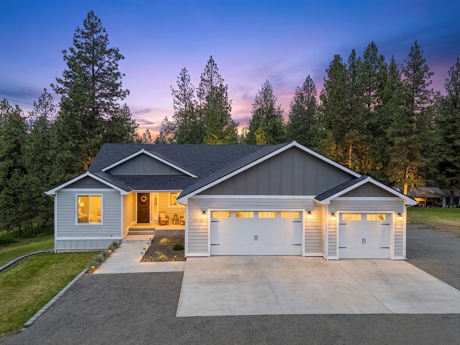 Property Photo:  11511 E Connor Rd  WA 99036 