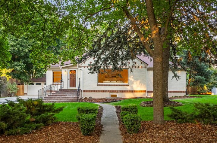 Property Photo: 3011 S Manito Blvd WA 99203