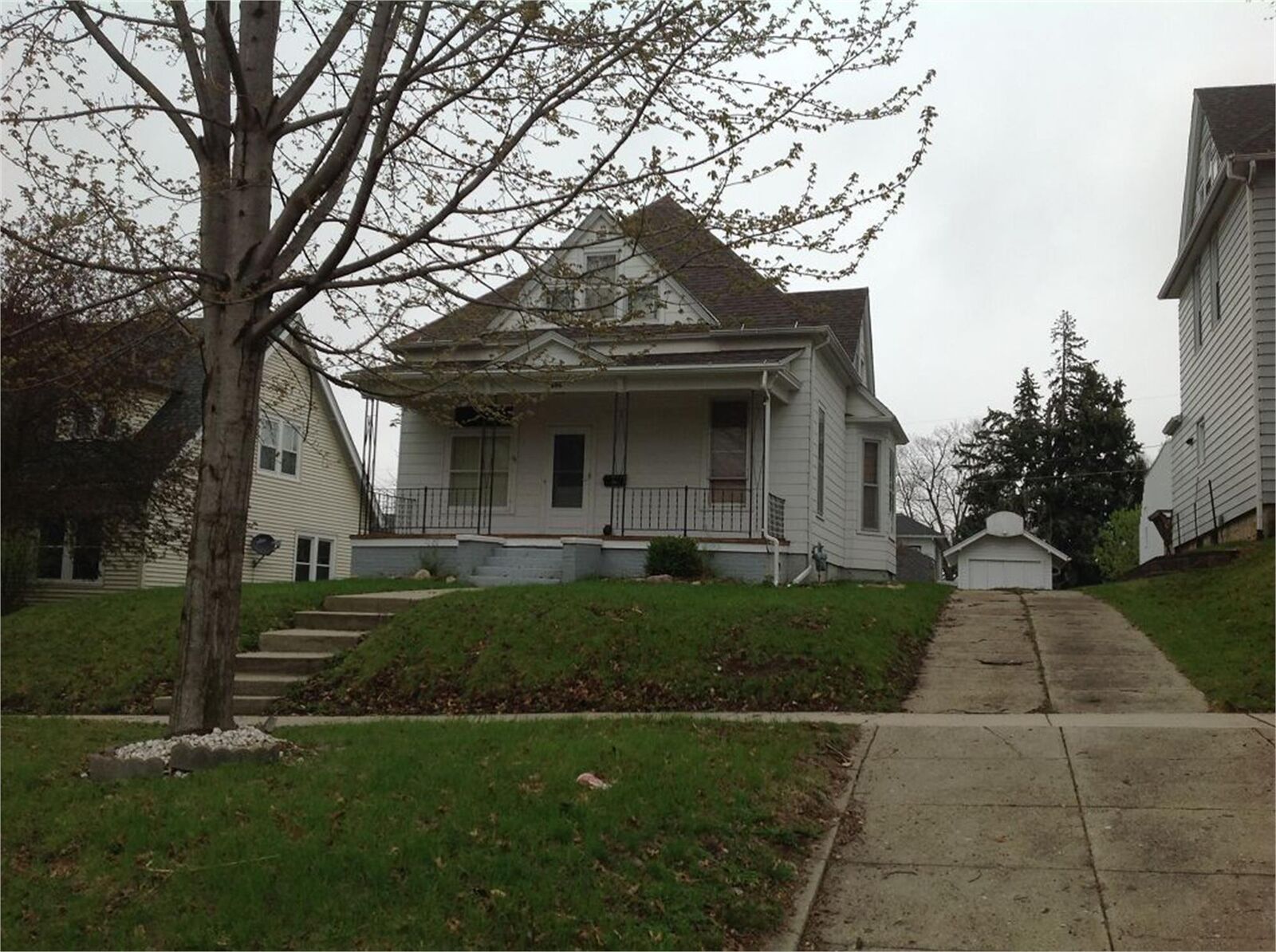 Property Photo:  606 Linn  Street  IA 50022 