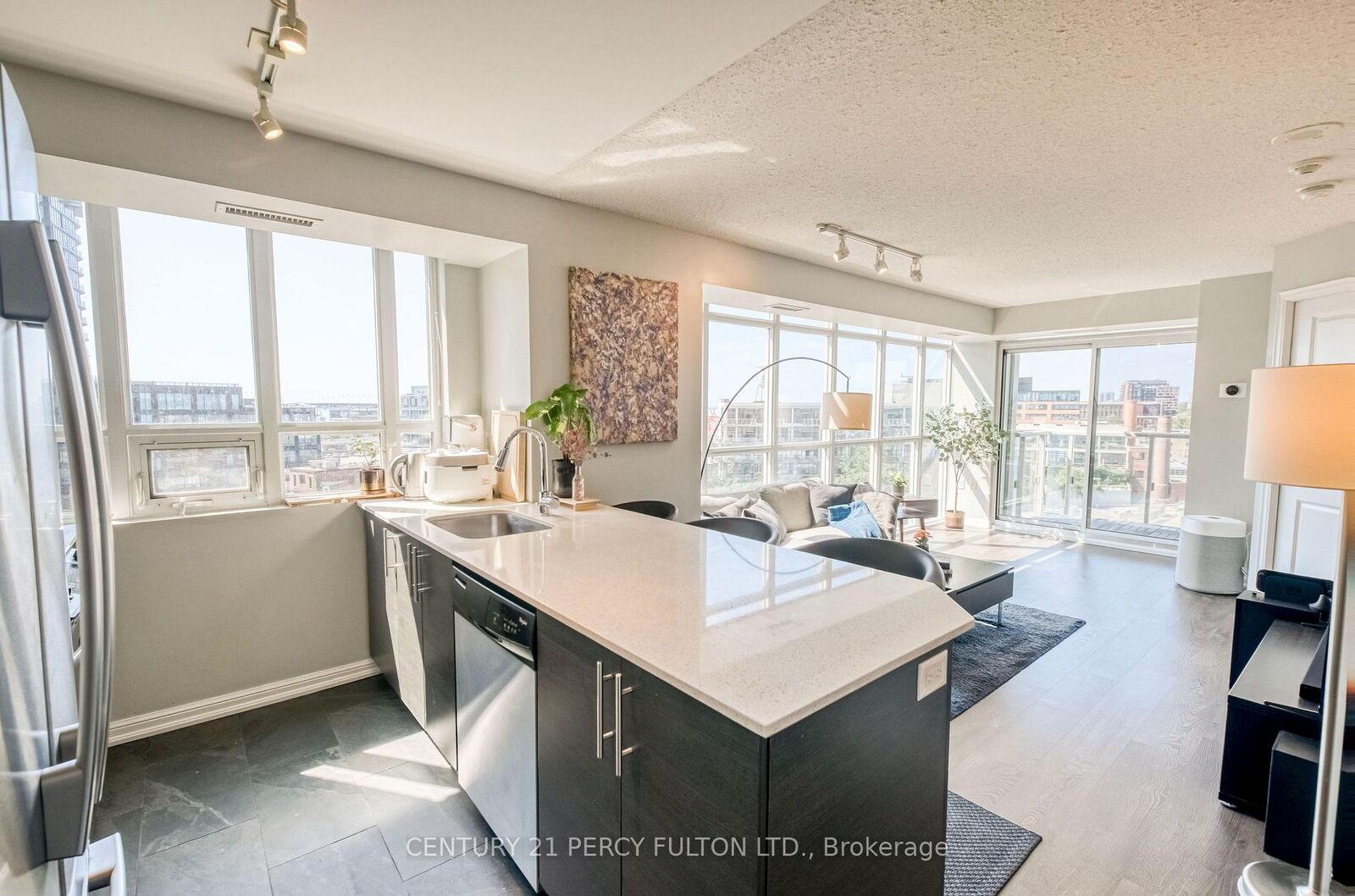 Property Photo: 125 Western Battery Road 1010 ON M6K 3R8