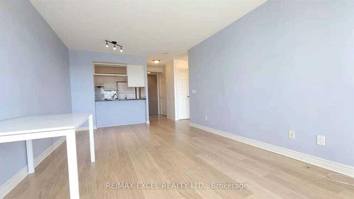 Property Photo:  60 Town Centre Court 908  ON M1P 0B1 