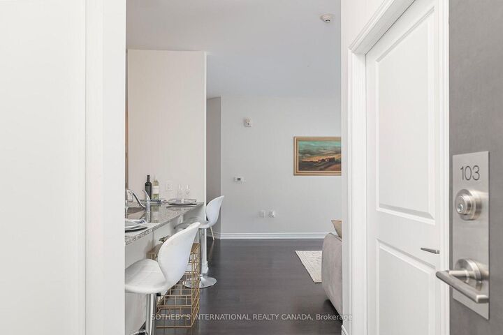 Property Photo:  2393 Bronte Road 103  ON L6M 1P5 