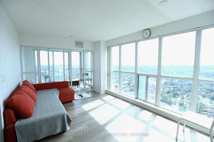 Property Photo:  50 Town Centre Court 3710  ON M1P 0A9 