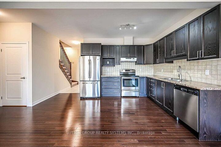 Property Photo:  380 Lake Street 54  ON L3M 0E8 