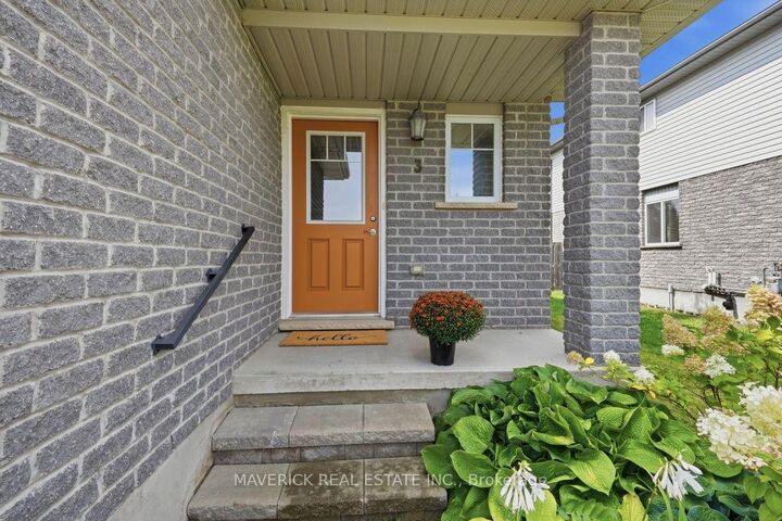 Property Photo: 3 Leesboro Trail ON N0M 2P0
