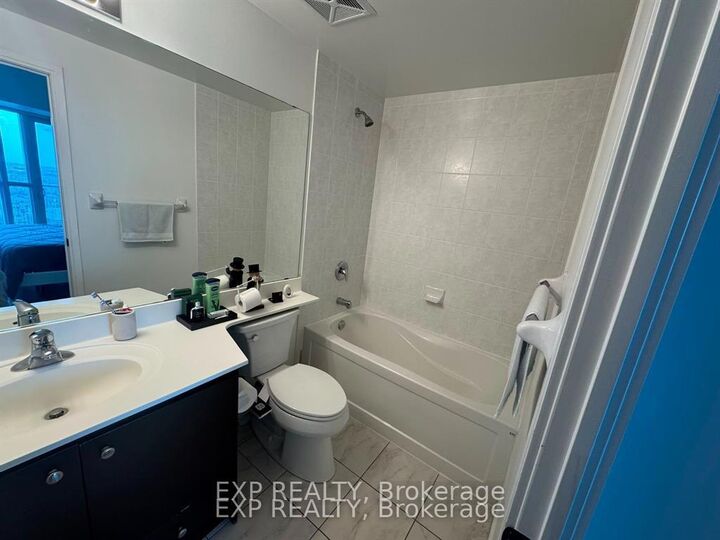 Property Photo: 60 Absolute Avenue 3707 ON L4Z 0A9