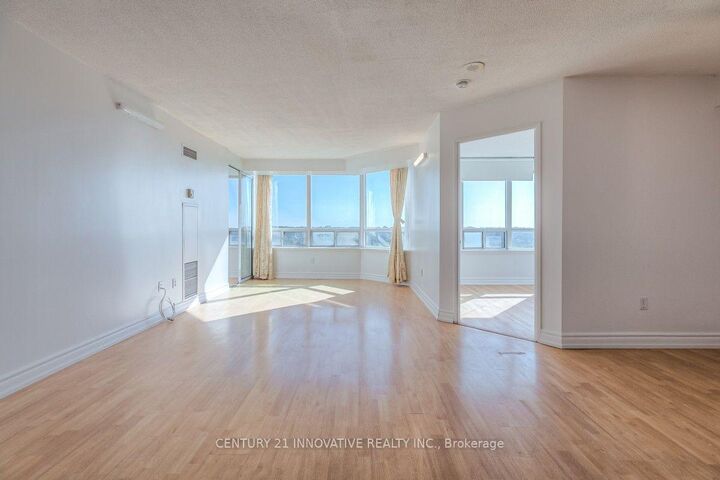 Property Photo:  1 Greystone Walk Drive 1286  ON M1K 5J3 
