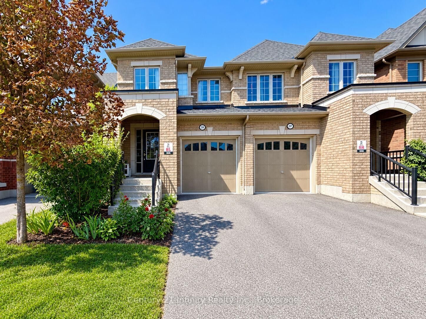Property Photo:  2339 Dress Circle Crescent  ON L1L 0L8 