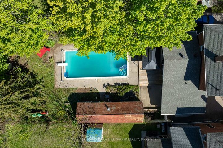 Property Photo:  404 Manly Street  ON L4R 3E3 