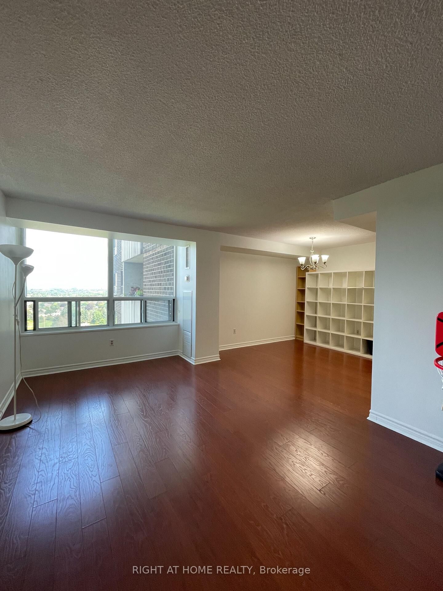 Property Photo:  5 Old Sheppard Avenue  ON M2J 4K3 