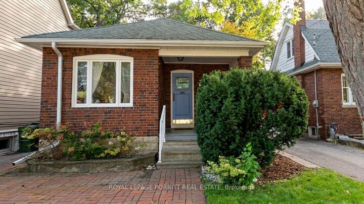 Property Photo:  51 Thirty Sixth Street  ON M8W 3L1 
