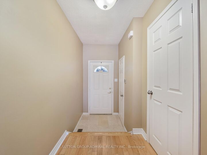 Property Photo:  385 The East Mall N/A #60  ON M9B 6J4 