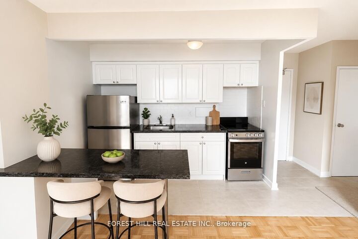 Property Photo:  700 Ontario Street 302  ON M4X 1N5 