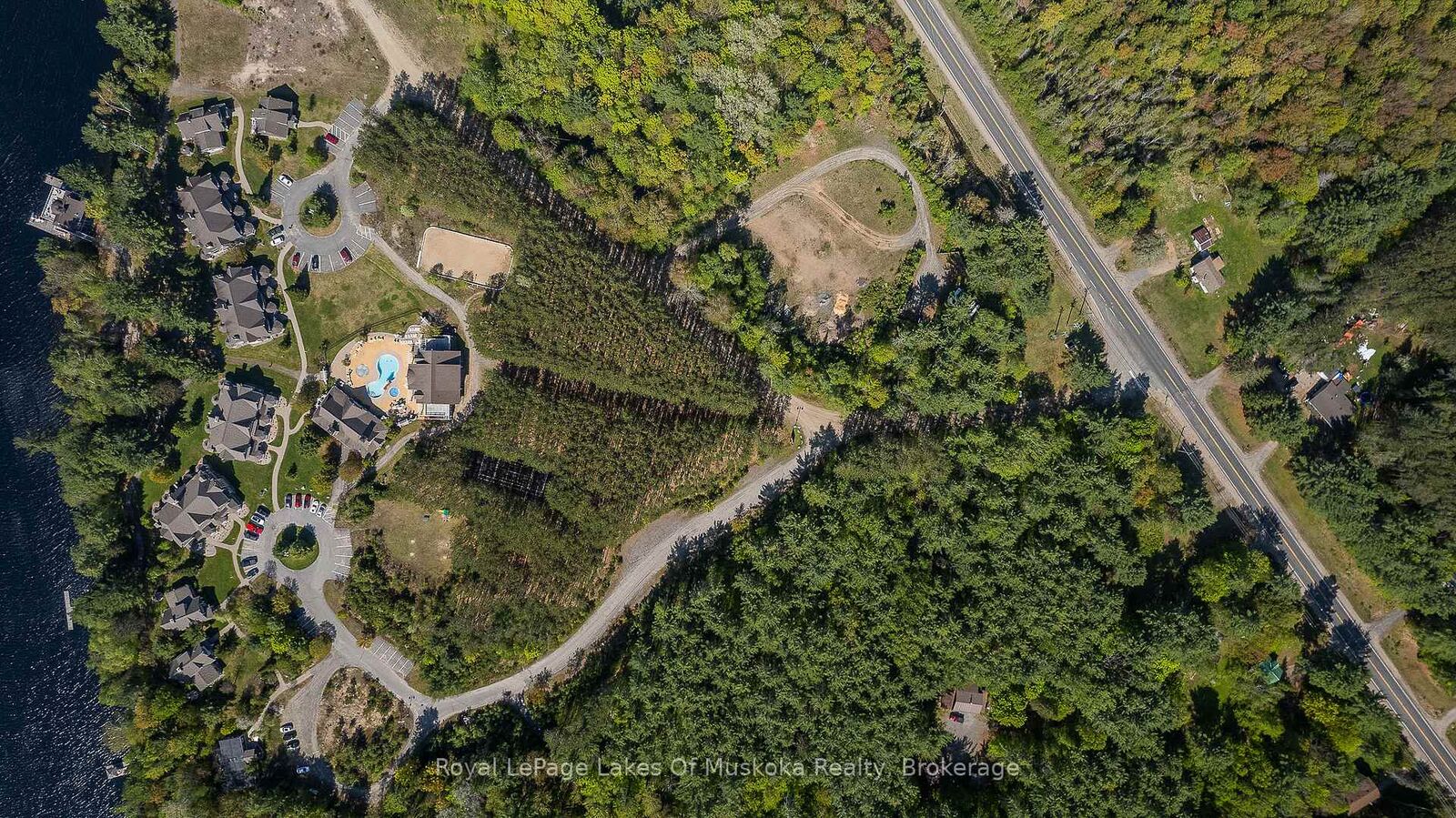 Property Photo: 1020 Birch Glen Road V12 W 10 ON P0B 1A0