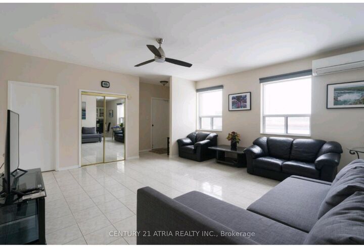 Property Photo:  3199 Dufferin Street 2nd Floor  ON M6A 2T2 