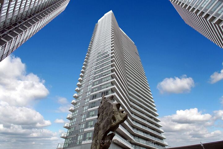 Property Photo:  115 McMahon Drive 811  ON M2K 0E4 