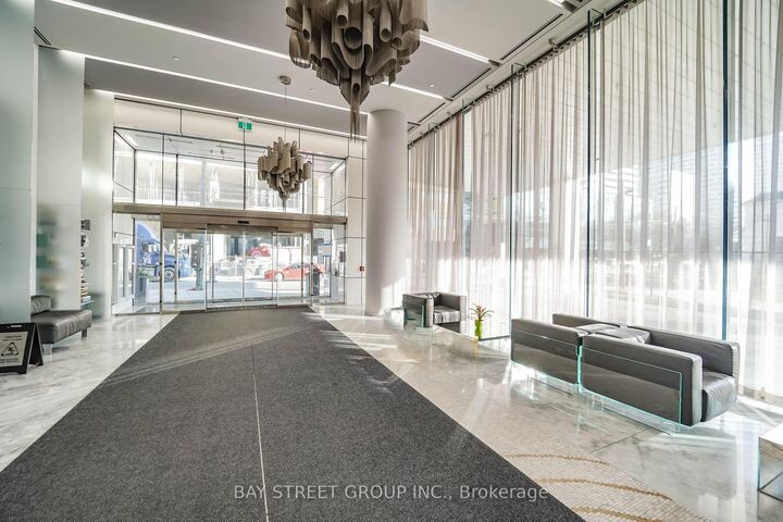 Property Photo: 5 Soudan Avenue 1003 ON M4S 1V5