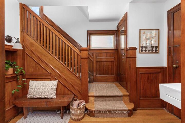 Property Photo:  90 Methuen Avenue  ON M6S 1Z9 