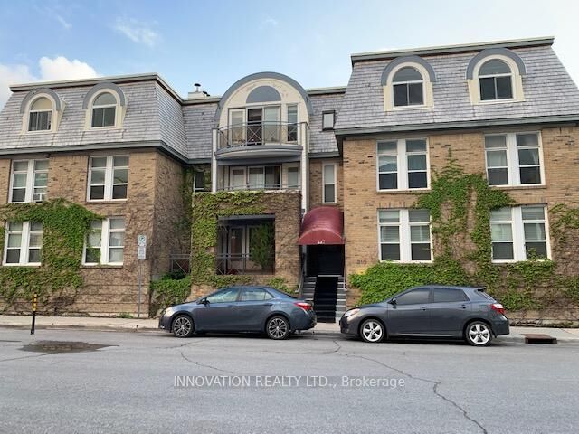 Property Photo:  210 Cumberland Street 3B  ON K1N 9K8 
