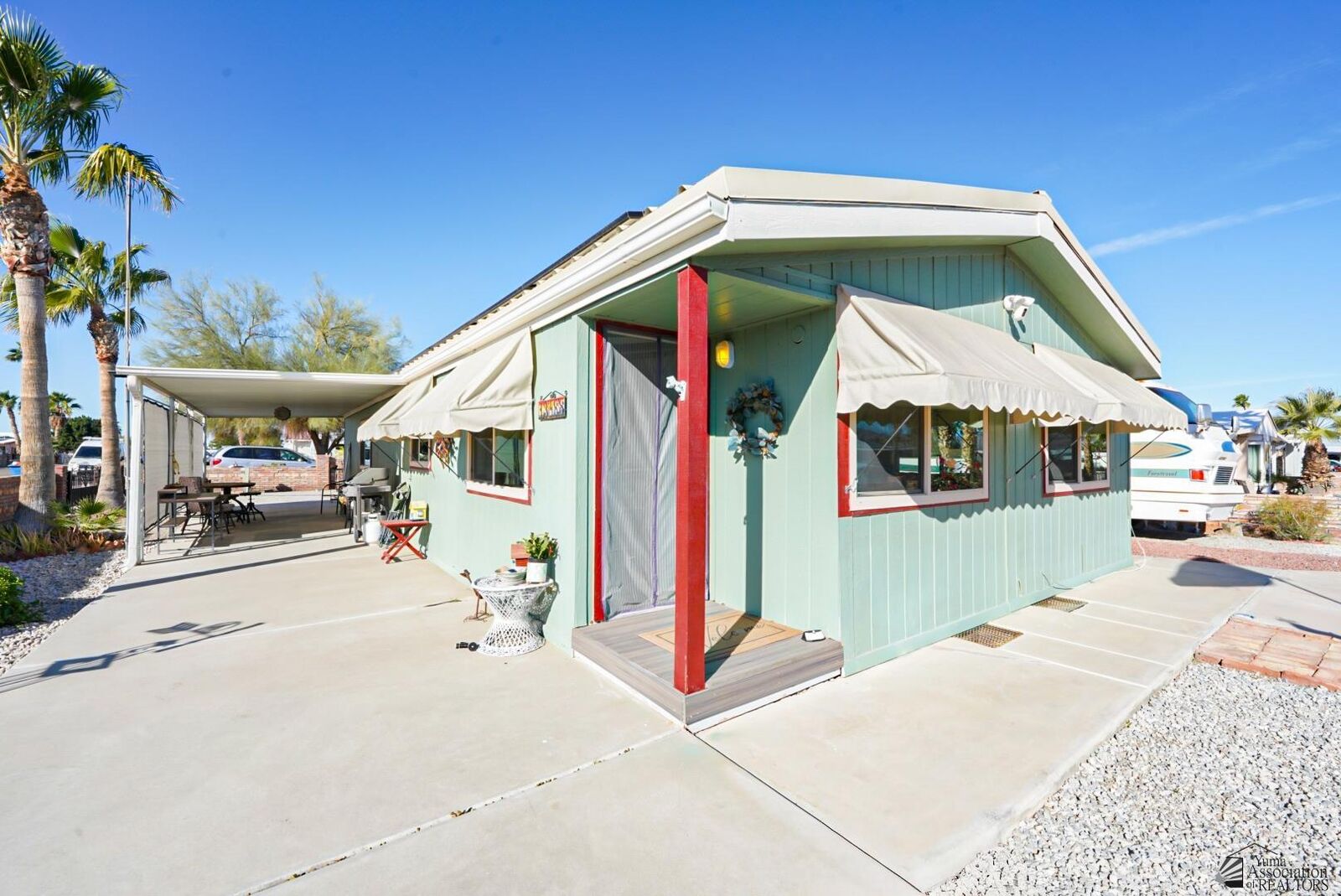 Property Photo: 13488 E 43 Ln AZ 85367