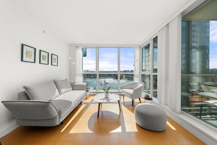 Property Photo:  1408 Strathmore Mews 2002  BC V6Z 3A9 