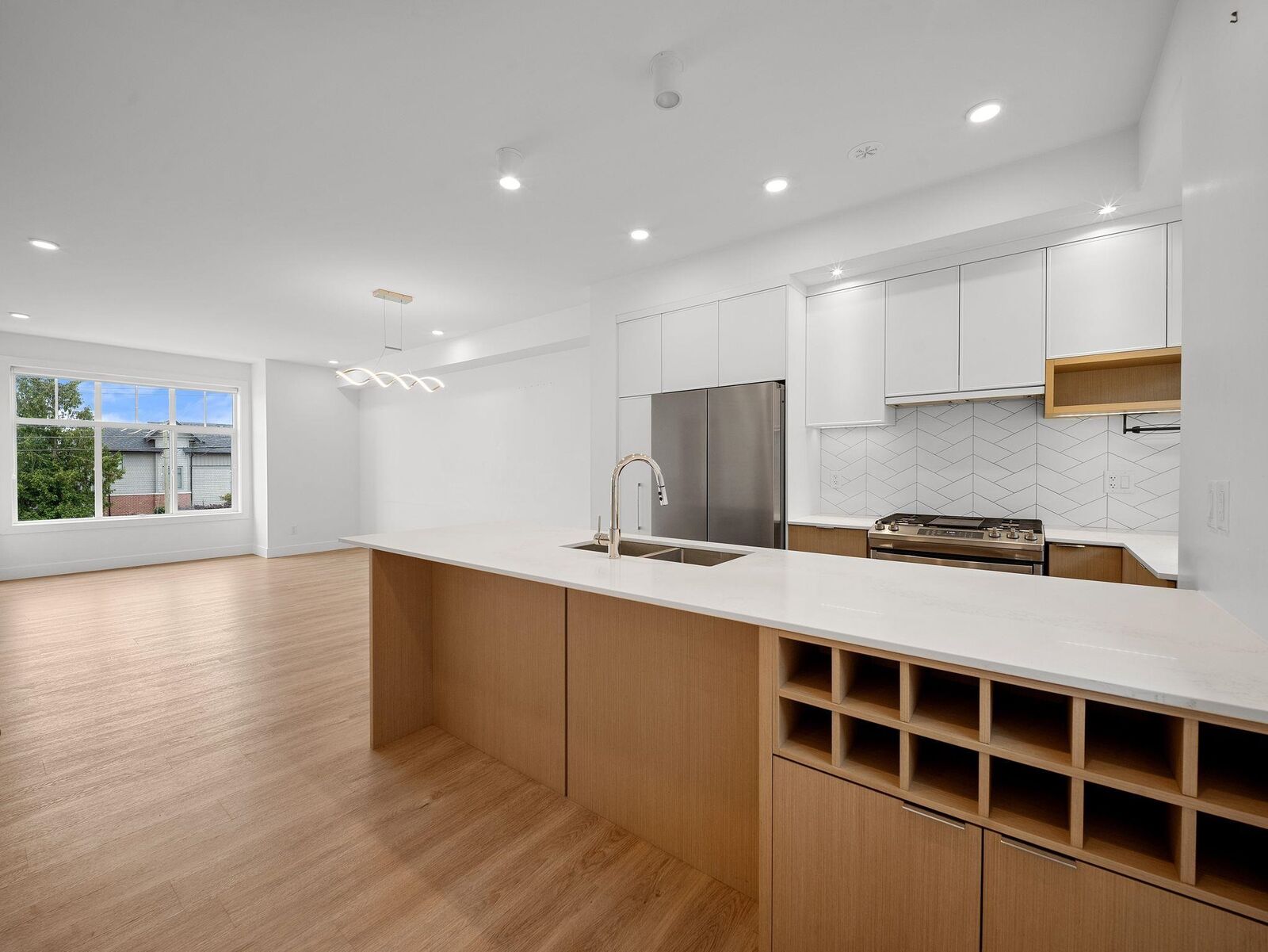 Property Photo:  2350 165 Street 7  BC V3Z 1J9 