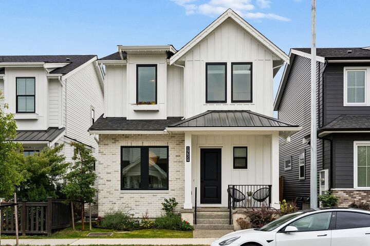 Property Photo:  19624 75A Avenue  BC V2Y 3T2 
