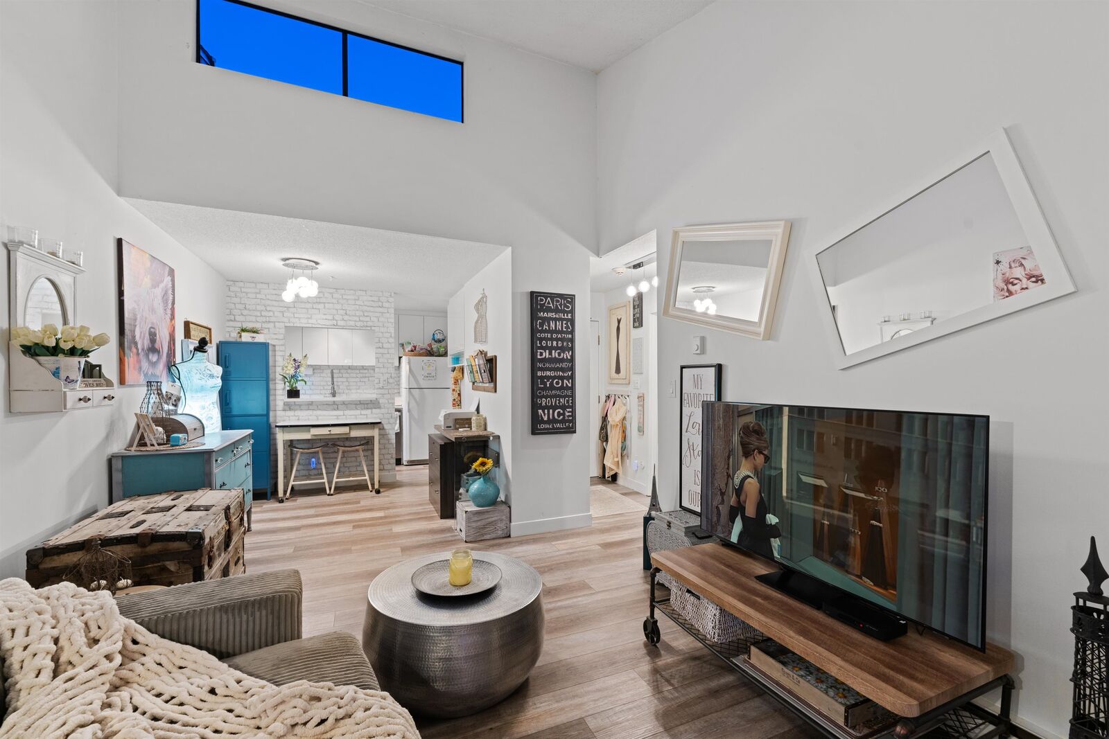 Property Photo:  2173 W 6 Avenue 401  BC V6K 1V5 