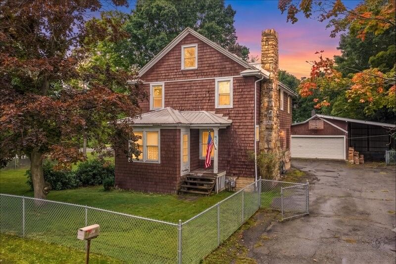 Property Photo:  935 Harvard Street  NY 13760 