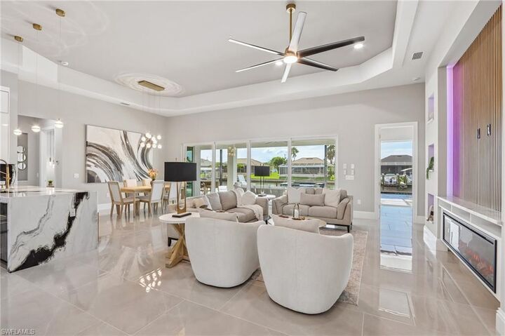 Property Photo: 1304 NW 40th Pl FL 33993