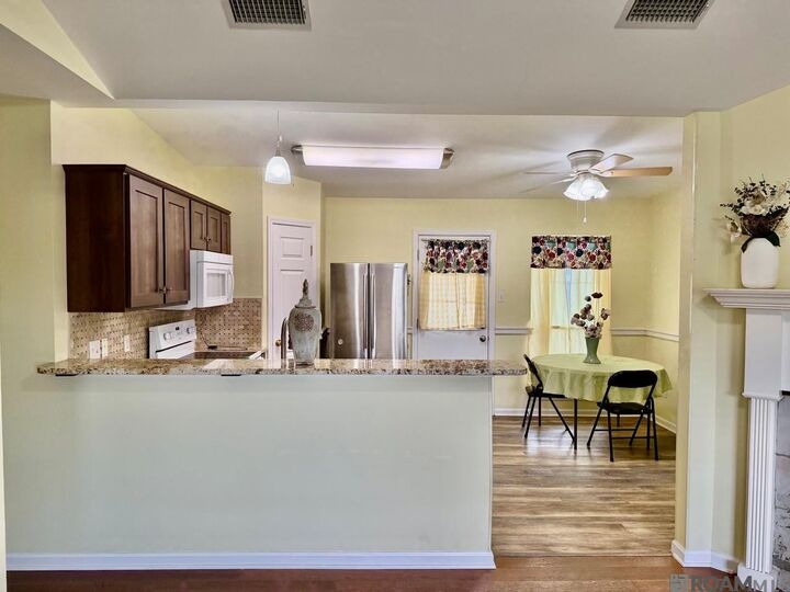 Property Photo: 13519 Chase St LA 70737