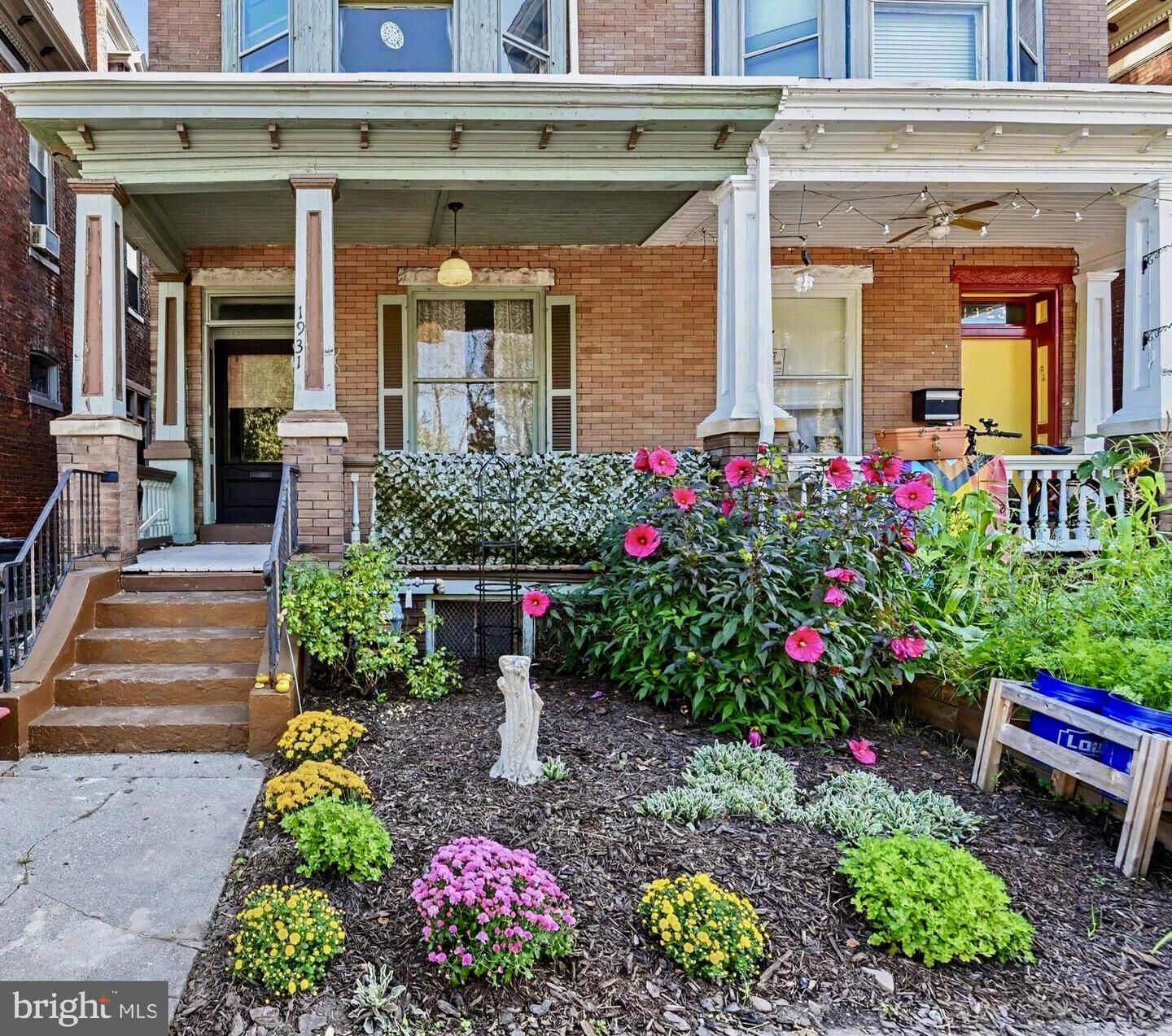 Property Photo:  1931 N 2nd Street  PA 17102 