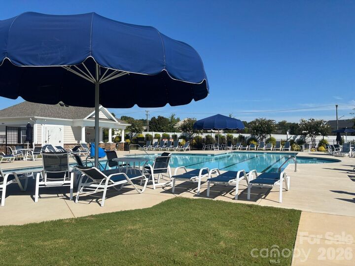 Property Photo: 2108 Sabra Street NC 28054
