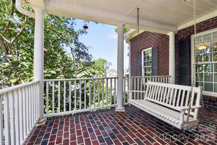 Property Photo:  4904 Steepleton Way  NC 28215 