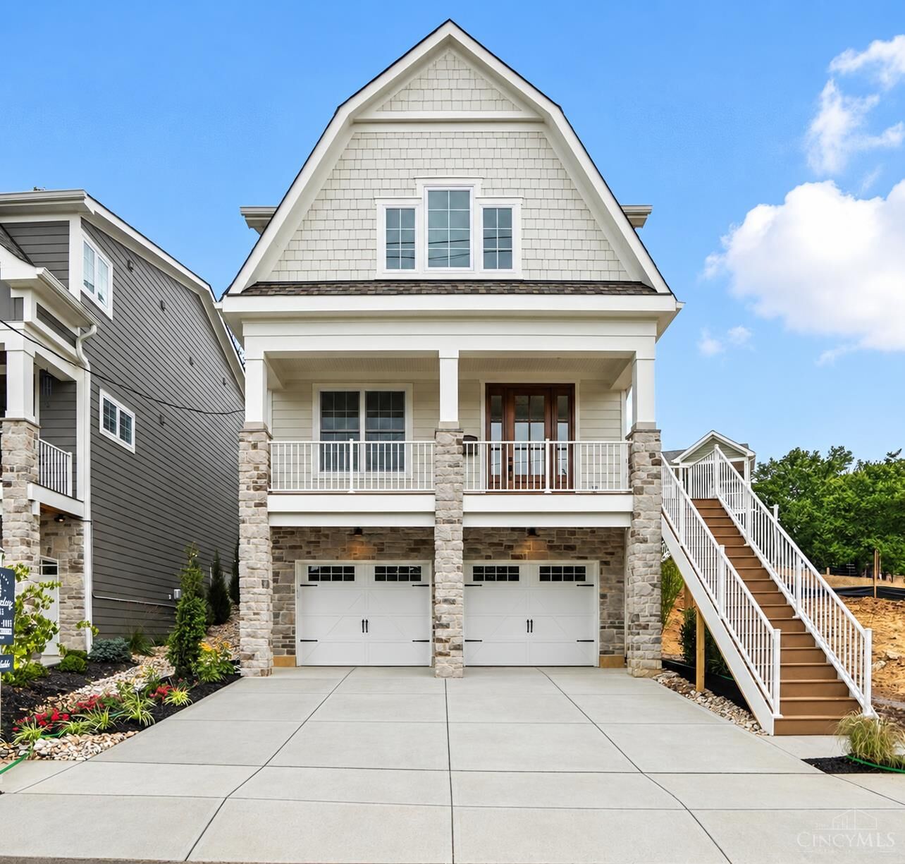 Property Photo:  7834 Laurel Avenue  OH 45243 